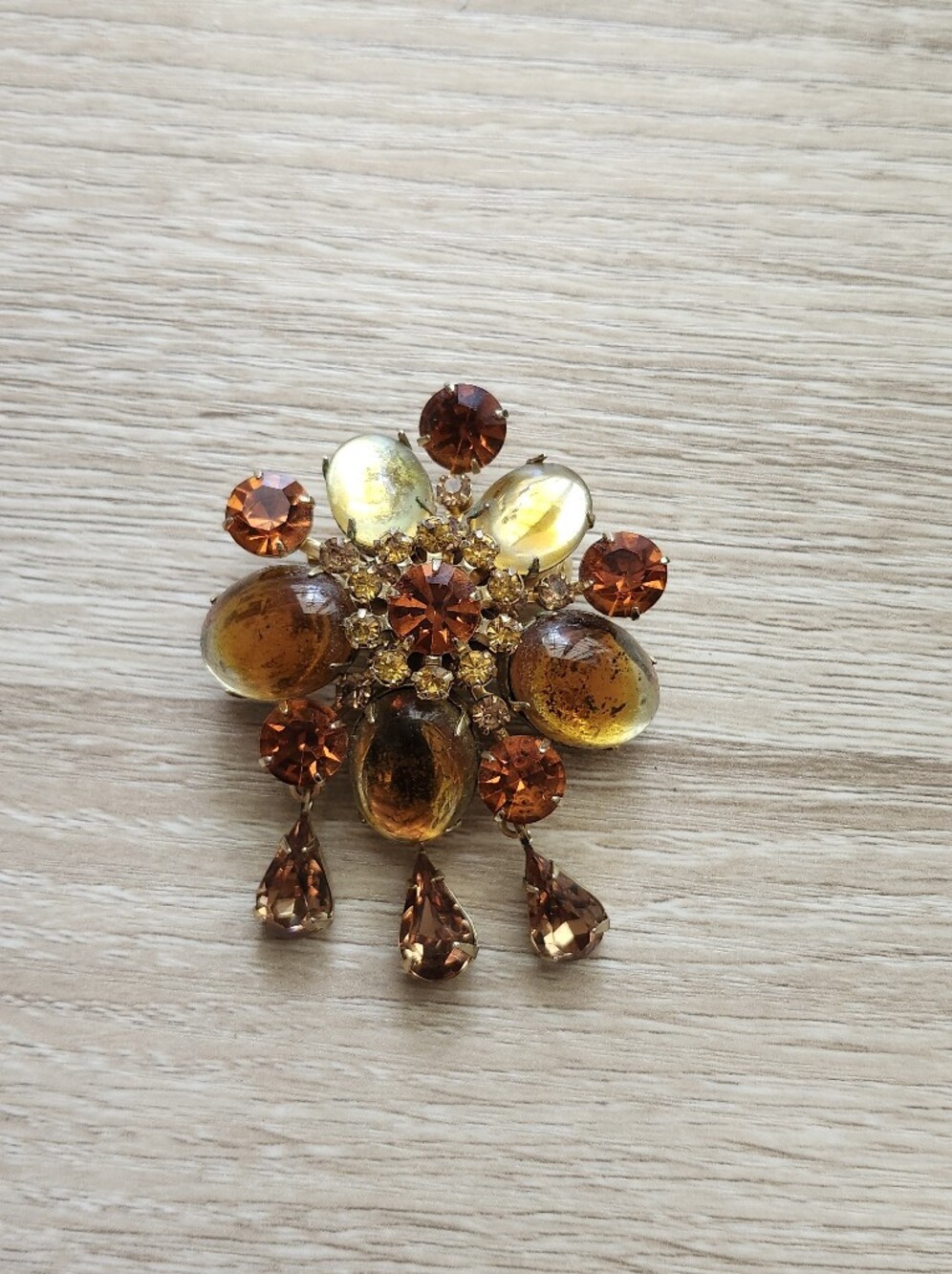 Rare Amber Colored Coro Dangle Brooch